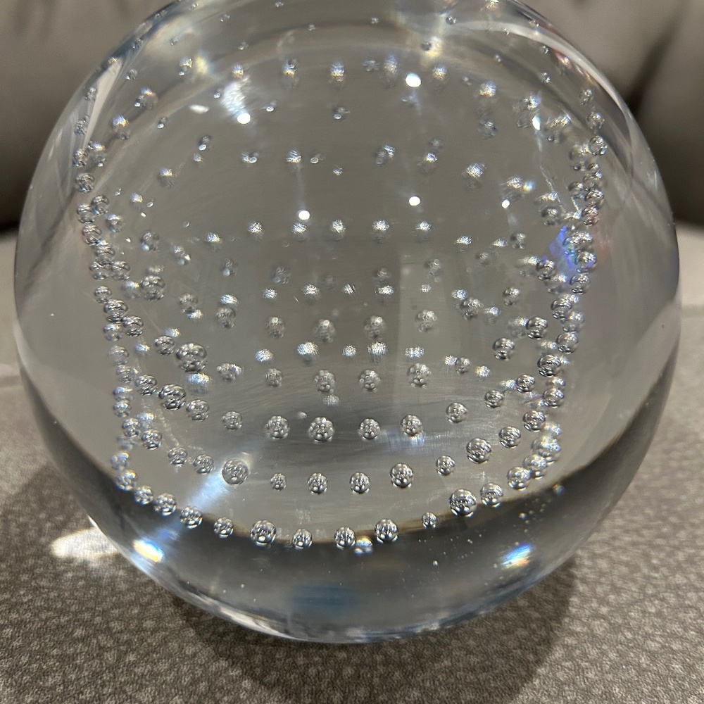 Classic, Vintage Clear Crystal Controlled Trapped Bubbles Paperweight Exc. Cond.